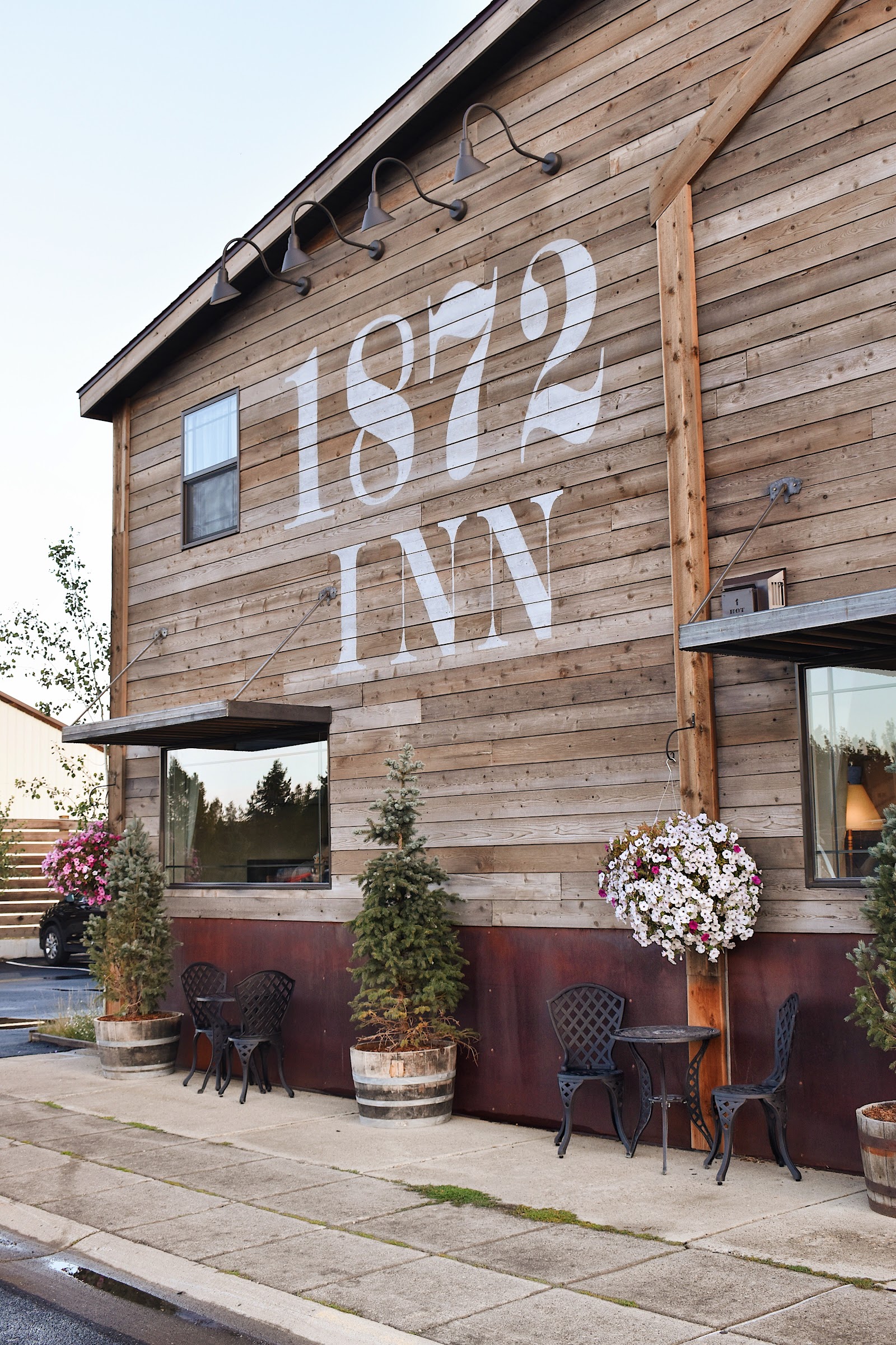 1872 Inn