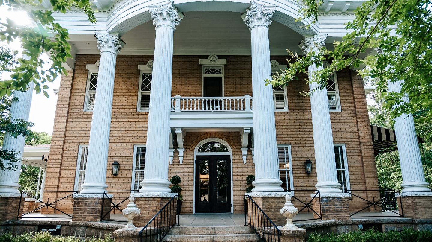 Heritage House Bed & Breakfast
