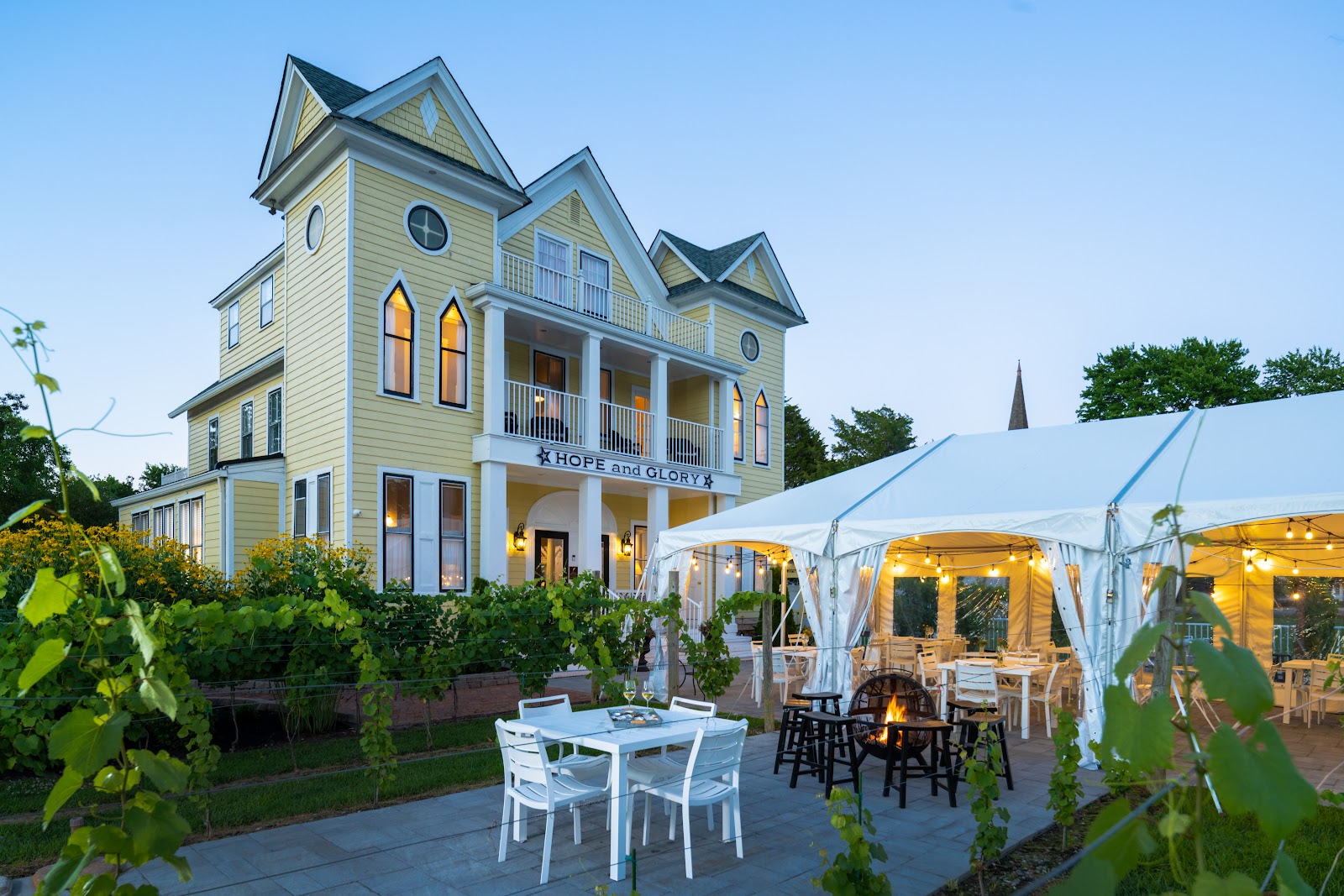 Hope & Glory Inn