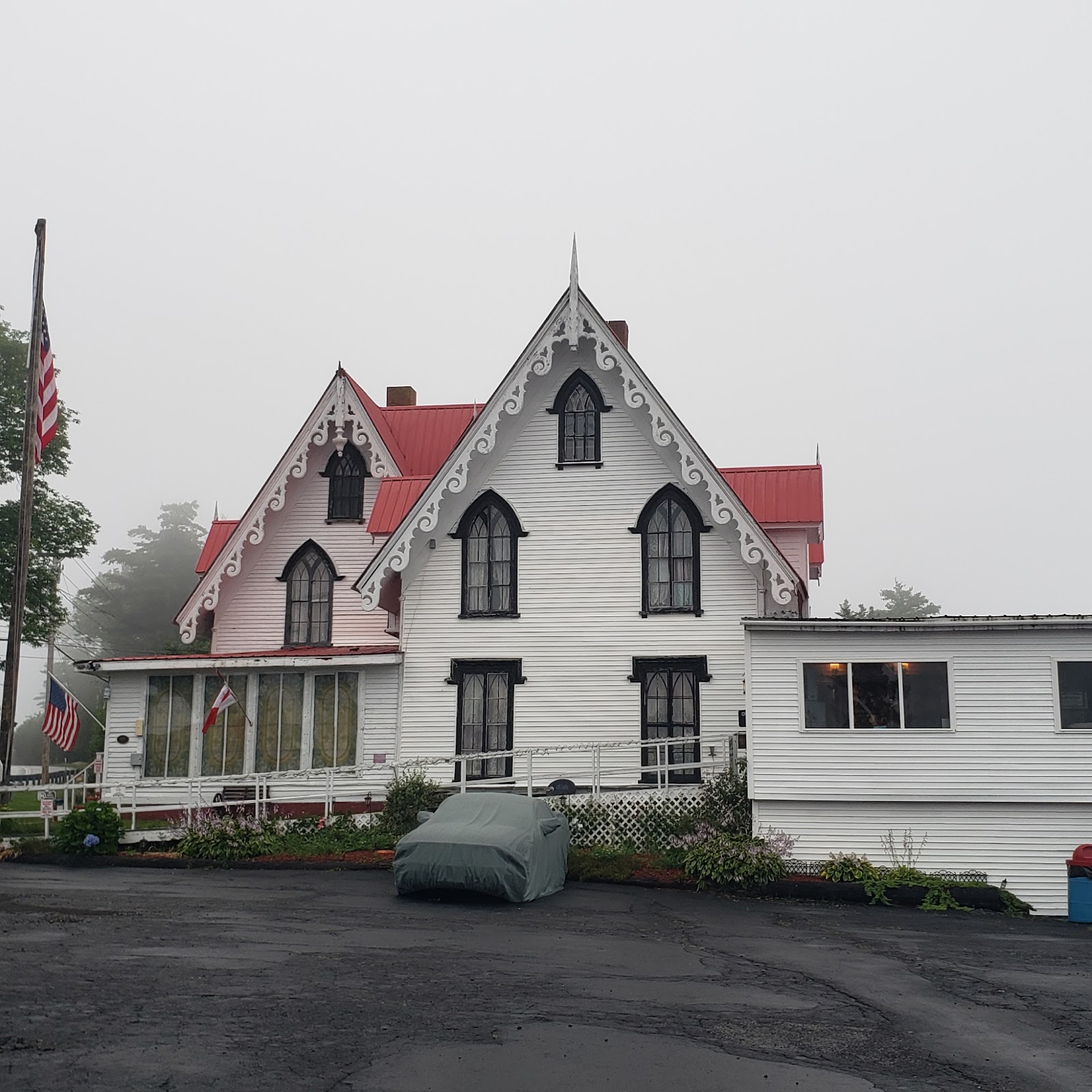 Redclyffe Shore Motor Inn
