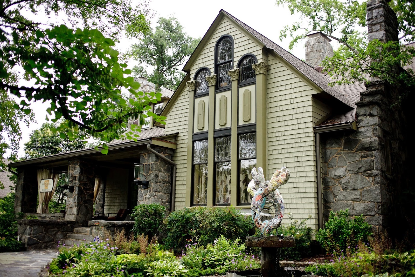 Stonehurst Place