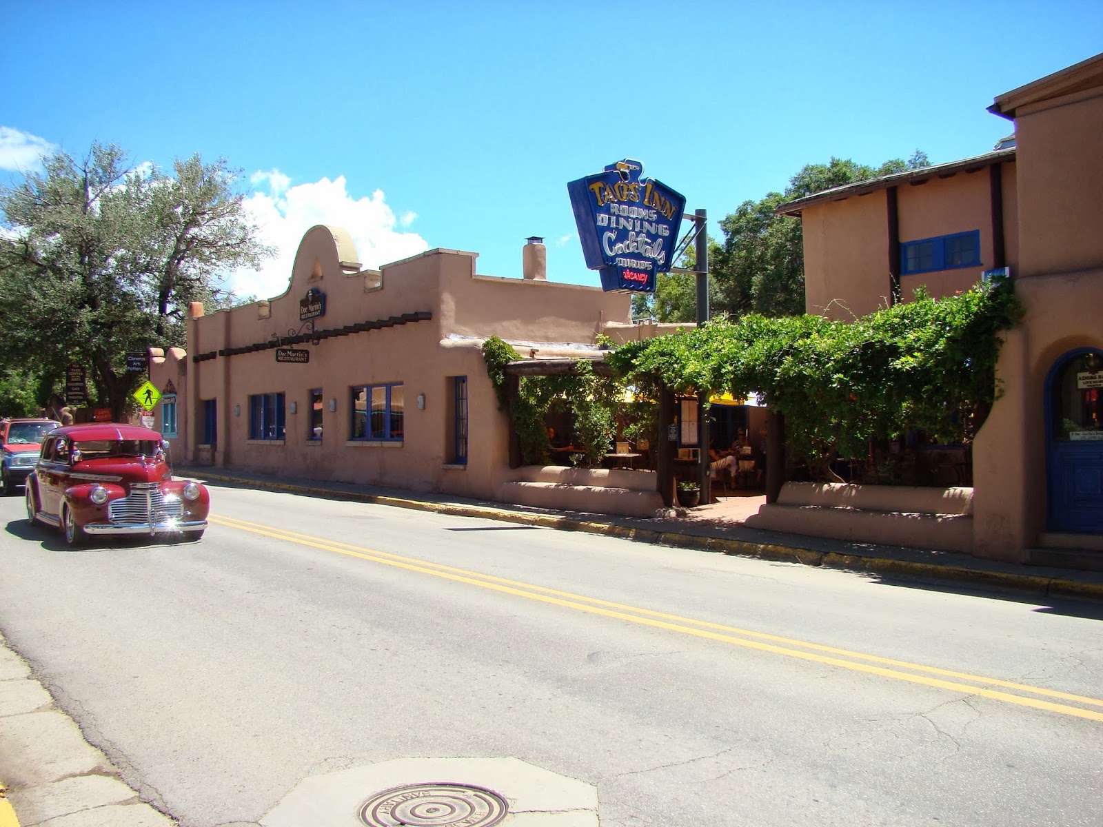 Taos Inn
