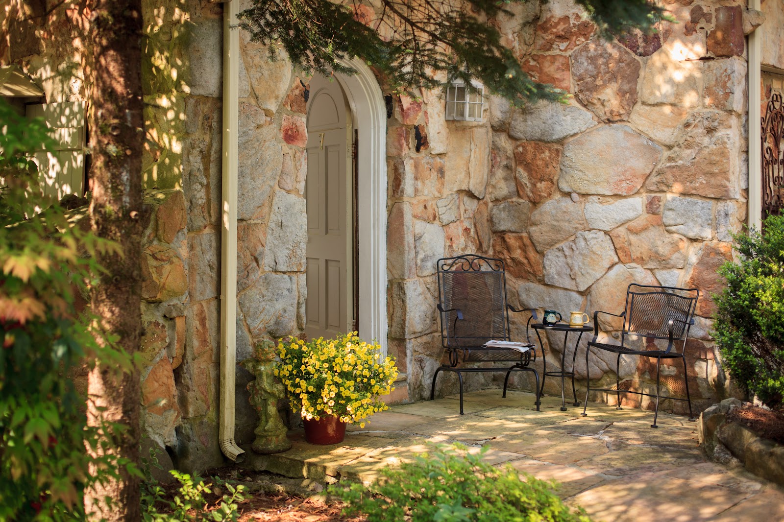 The Chanticleer Inn Bed & Breakfast