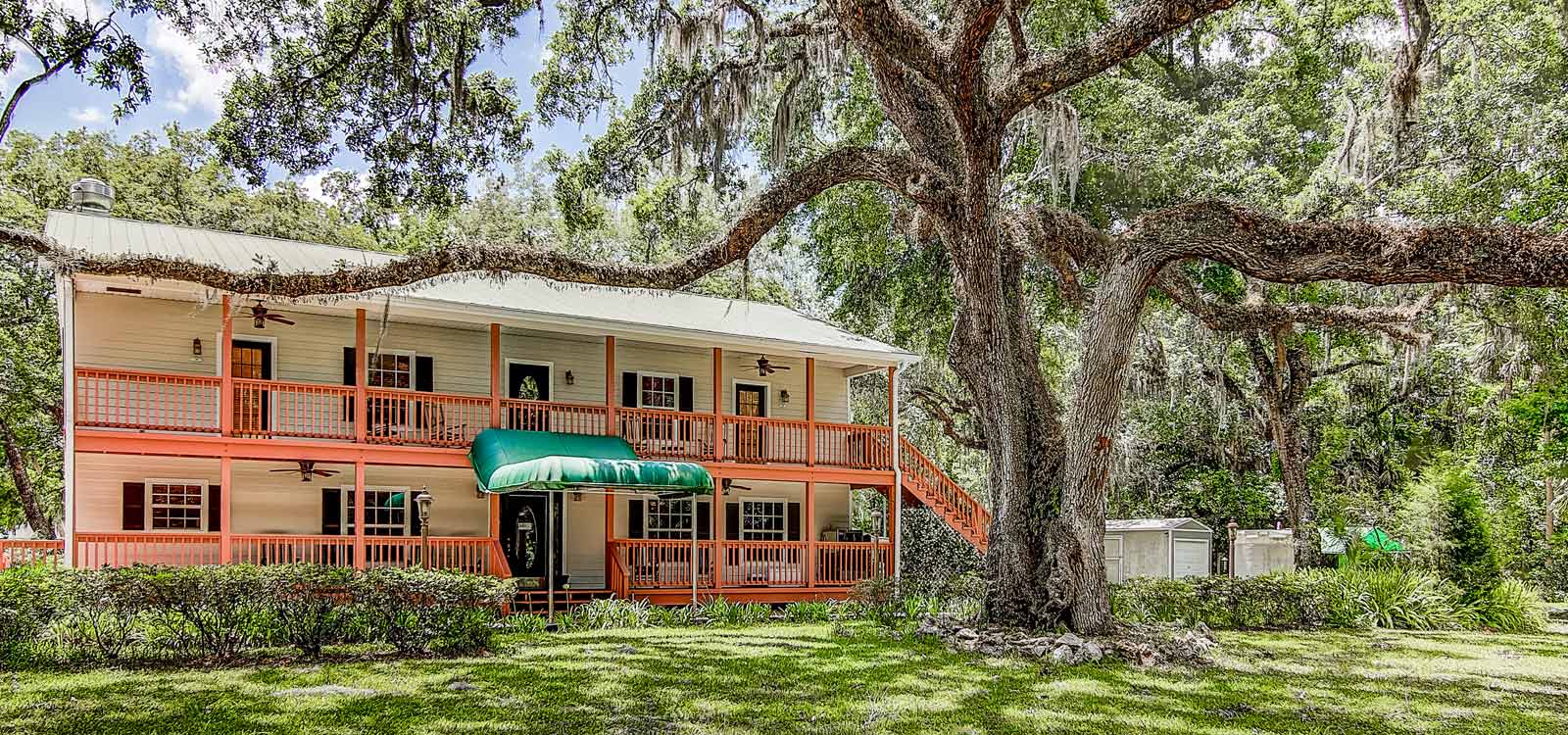 The Chassahowitzka Hotel