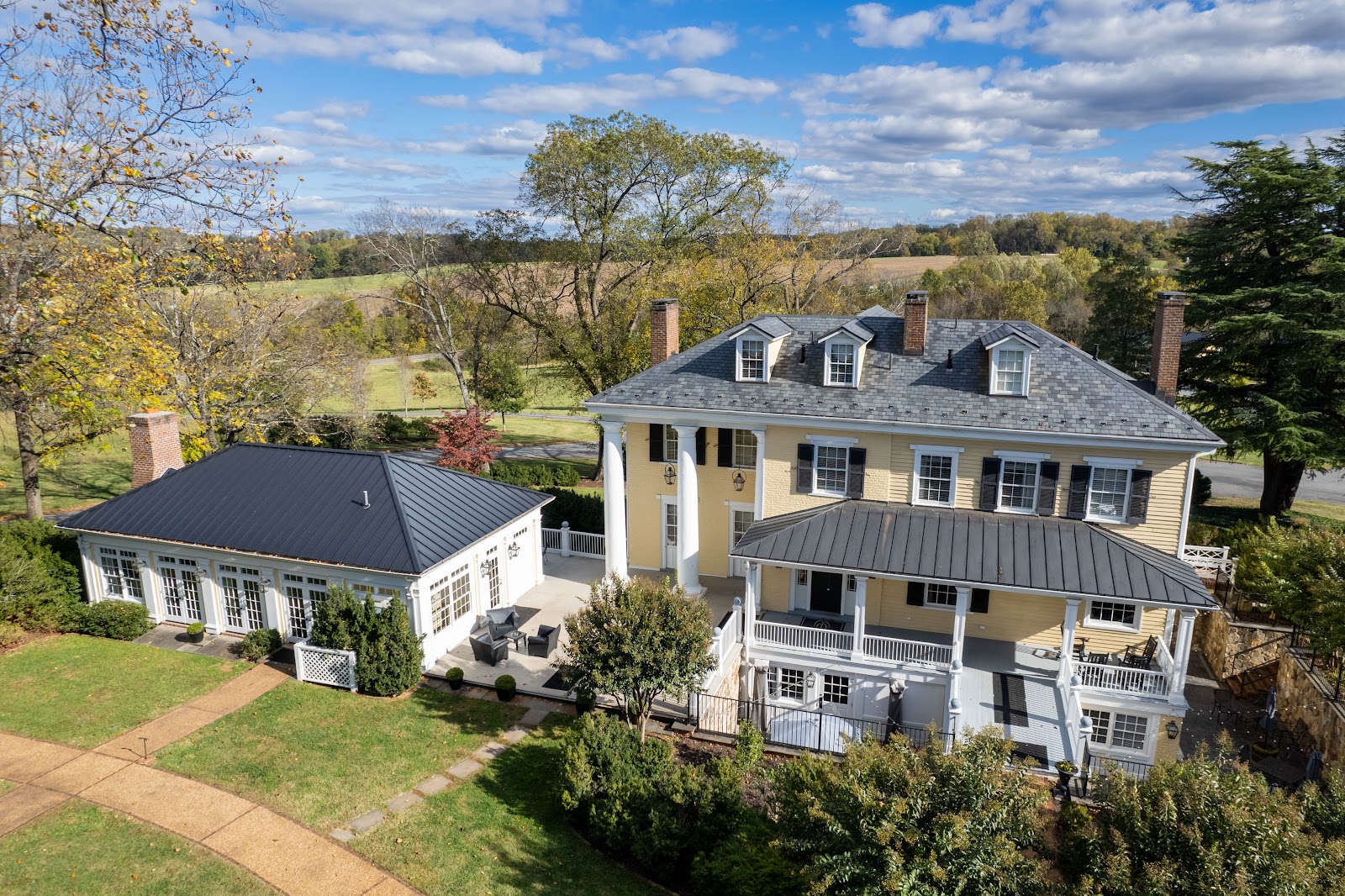 The Inn at Willow Grove