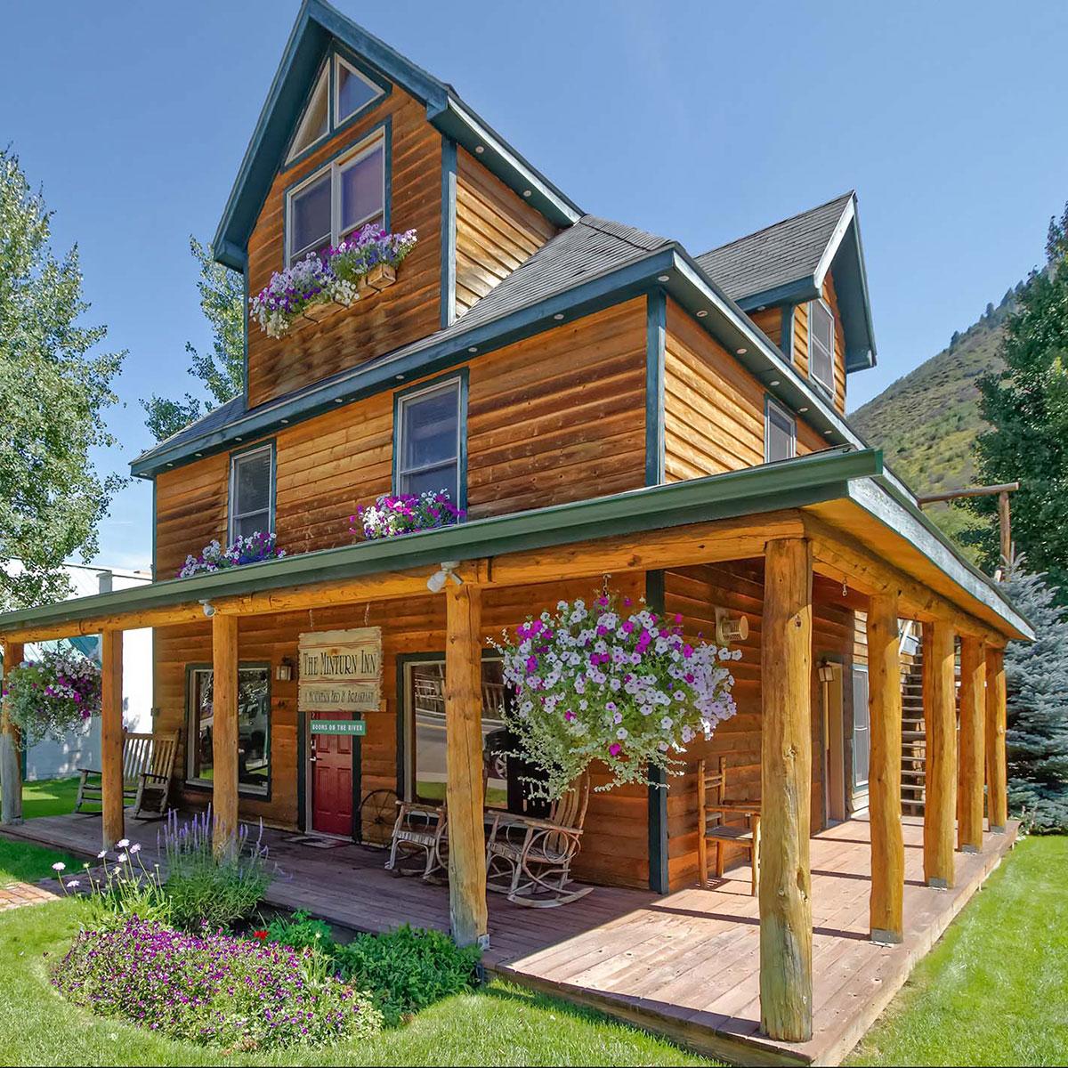 The Minturn Inn