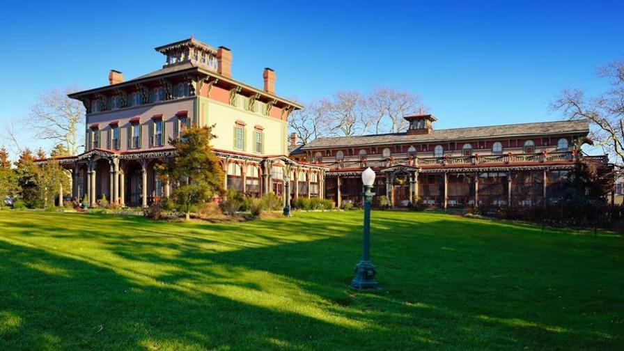 The Southern Mansion