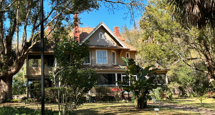 Thurston House Bed & Breakfast