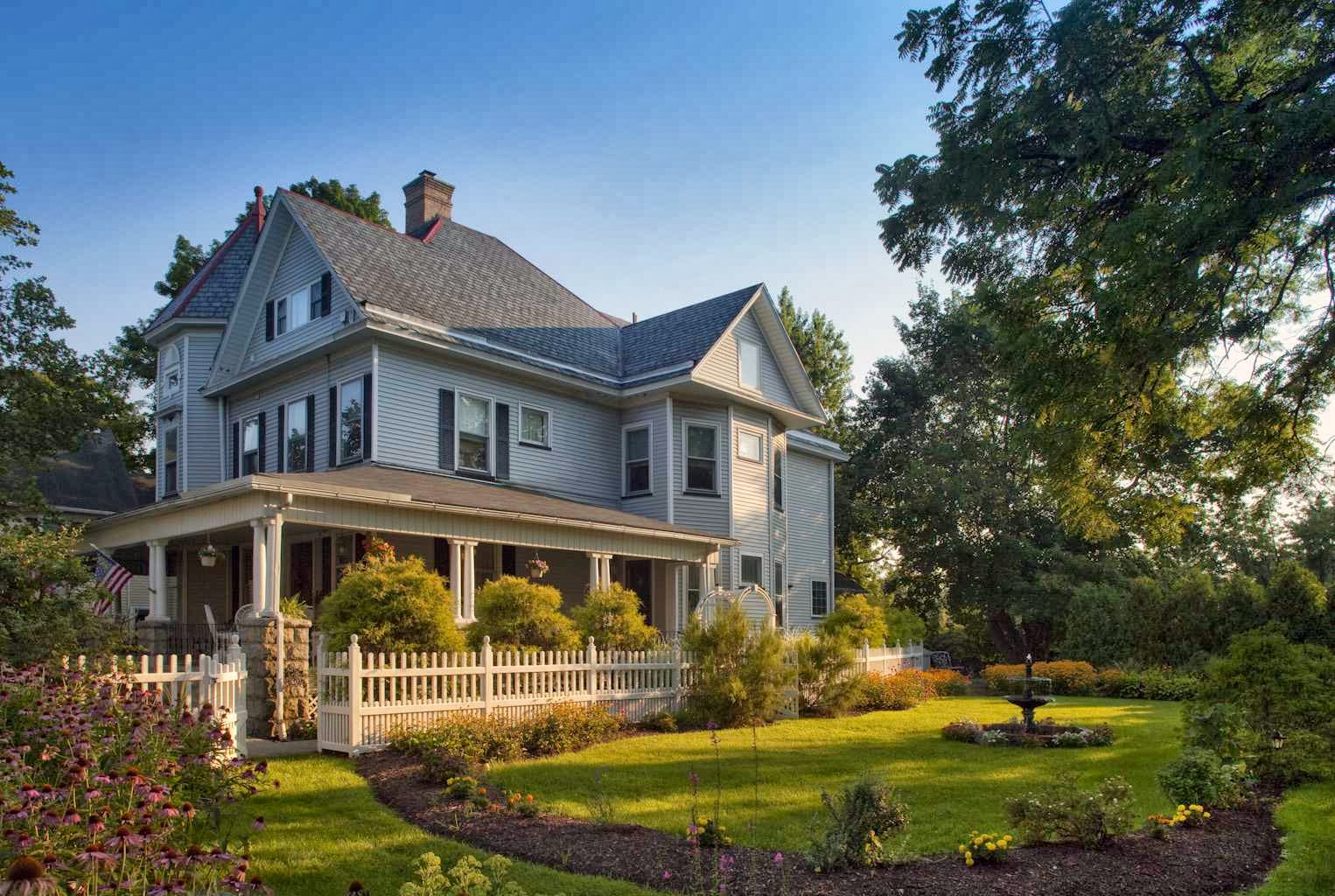 Whistling Swan Inn