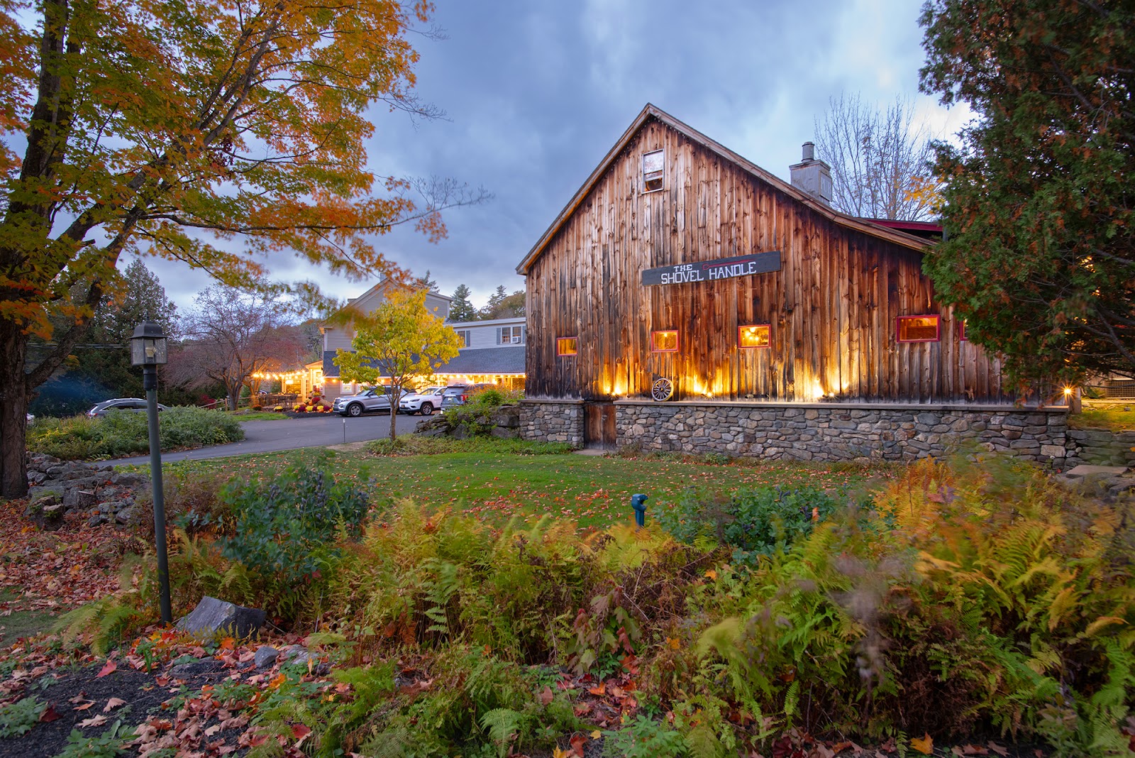 Whitney's Inn